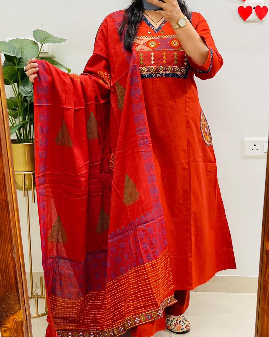Women’s Embroidered Cotton Kurti Pant & Dupatta Set – Rust Red