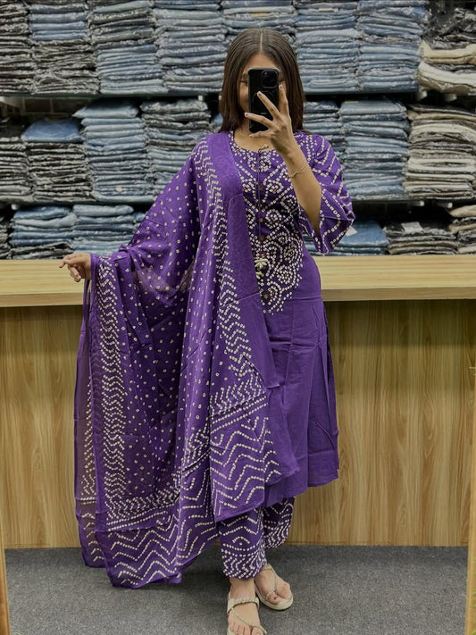 Women’s Bandhani Print Cotton Kurti Palazzo & Dupatta Set – Purple